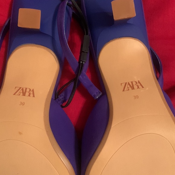 Zara Purple Heels with Silver Embellishment - Picture 4 of 5